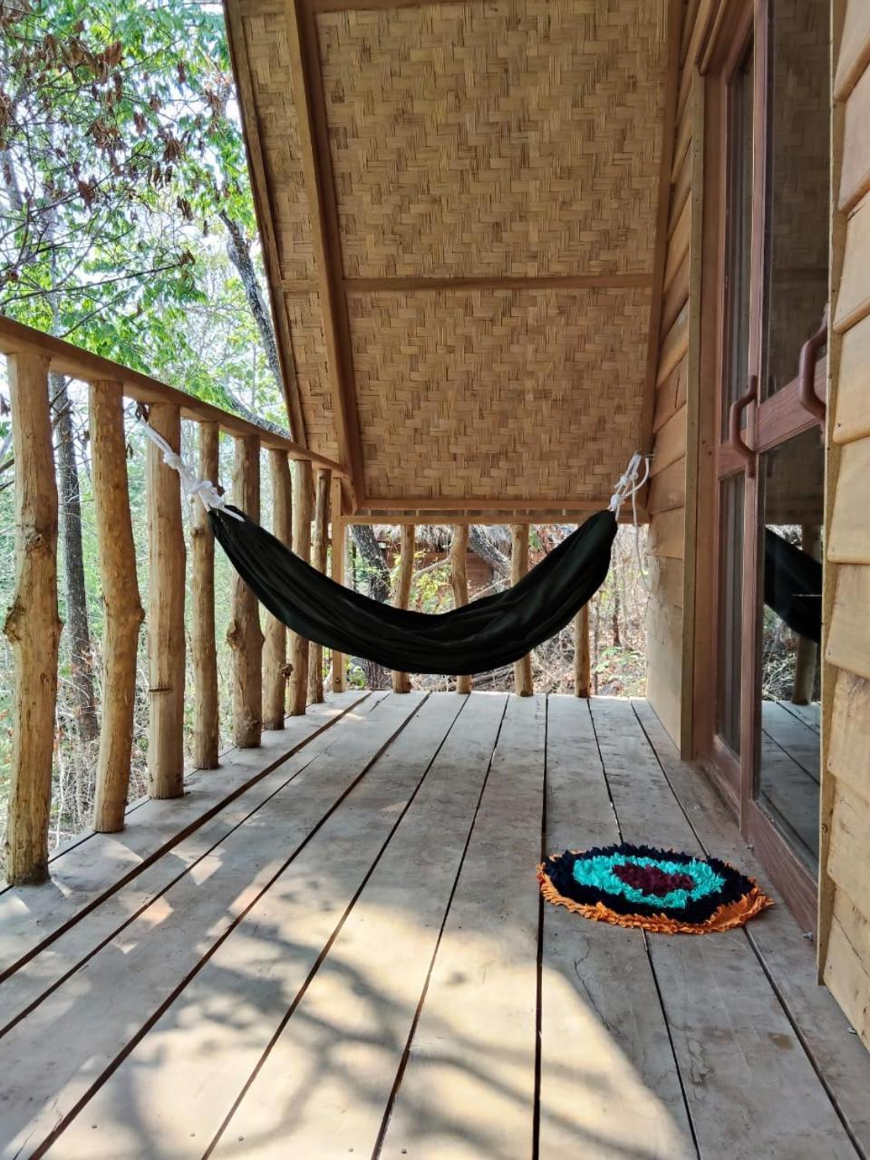 Fandee Island Treehouses & Ziplines - Tad Lo, Bolaven Loop Pakse Ban Kiangtat Extérieur photo