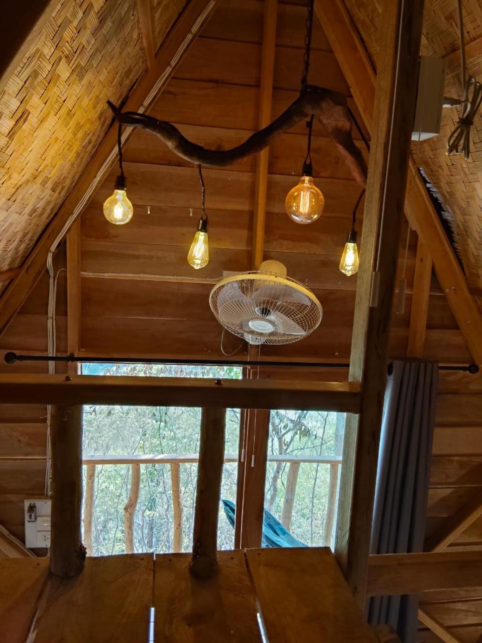 Fandee Island Treehouses & Ziplines - Tad Lo, Bolaven Loop Pakse Ban Kiangtat Extérieur photo
